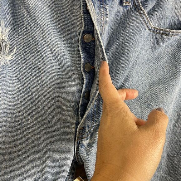 Levi’s 501 Distressed Jeans sz 36x30 - Picture 5 of 7